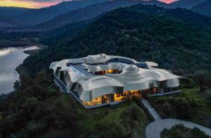 智利Vik酒庄获2025年世界50个最佳葡萄园评选名列第一 智利Vik酒庄获2025年世界50个最佳葡萄园评选名列第一